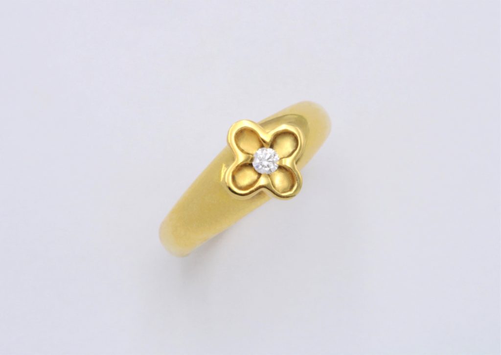 “Athos” Ring, gold, diamond