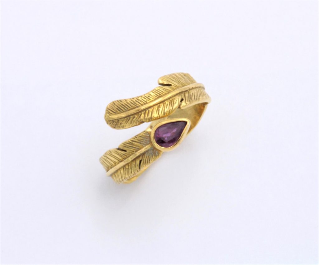 “Feather” Ring, gold, tourmaline