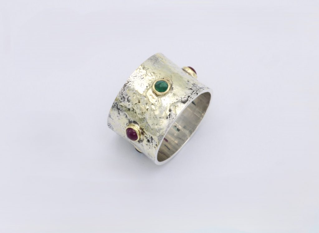 “Oxidized Ι” Ring, silver and gold, ruby, saphire