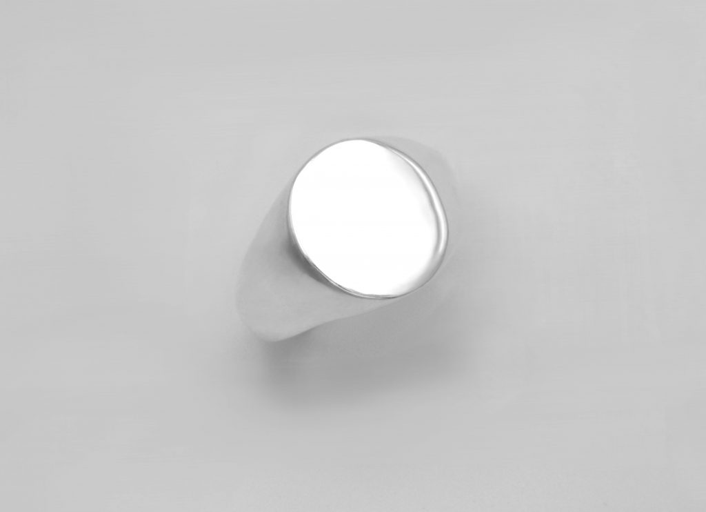 “Unisex oval” Ring, silver