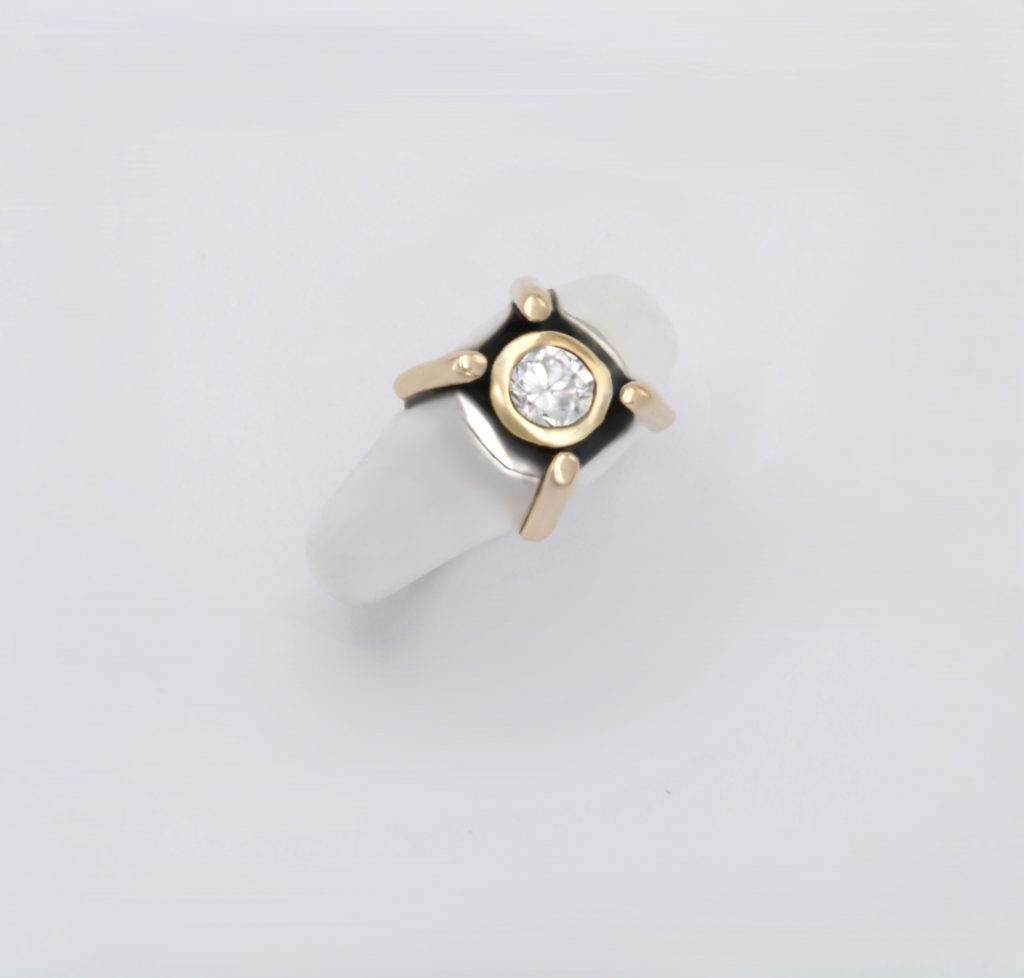 “Capital I” Ring silver and gold, cubic zirconium