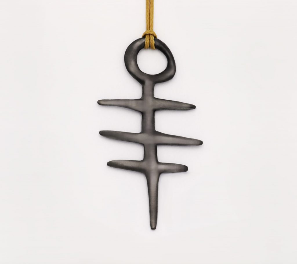 “Fishbone ΙΙ” Pendant, silver, black